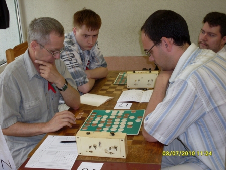 Играют Владимир Хлебников и Алексей Тищенко